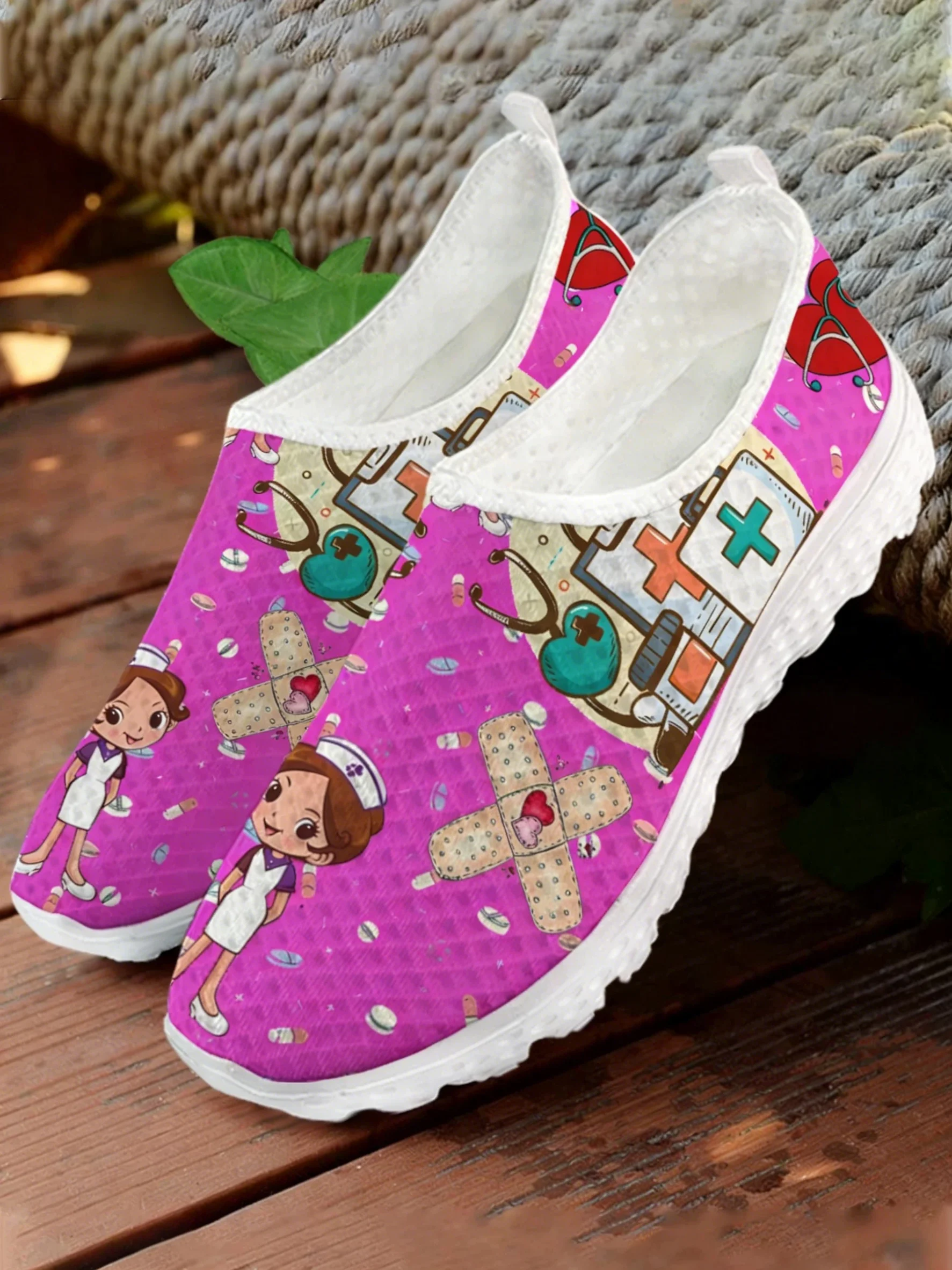 Leuke verpleegster dokter medi - Women Shoes Tennis recensie en prijs