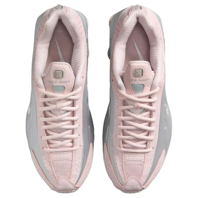 Nike Shox R4 Dames Roze Barely - Women Shoes Running Nike recensie en prijs